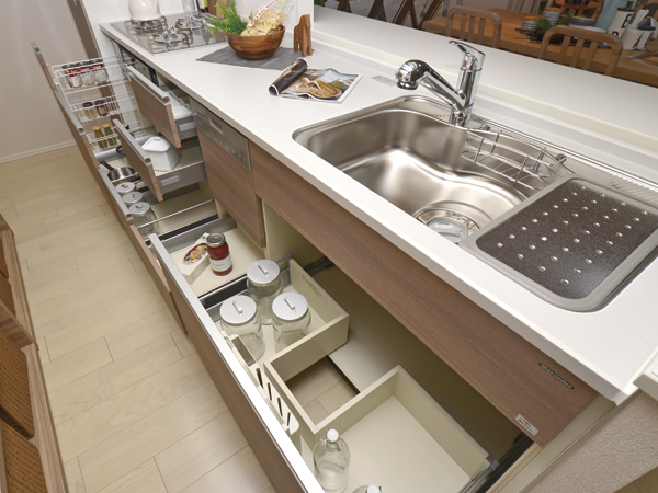 Kitchen.  [Soft closing rail slide cabinet] Be taken out of easy soft closing rail slide cabinet thing back (spice rack is excluded). Large pot also can be stored, Will produce a beautiful kitchen space (same specifications)