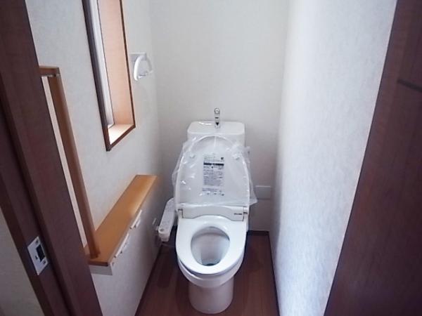 Toilet. Cleaning Easy, Dirt hardly marked with (same specifications toilet)