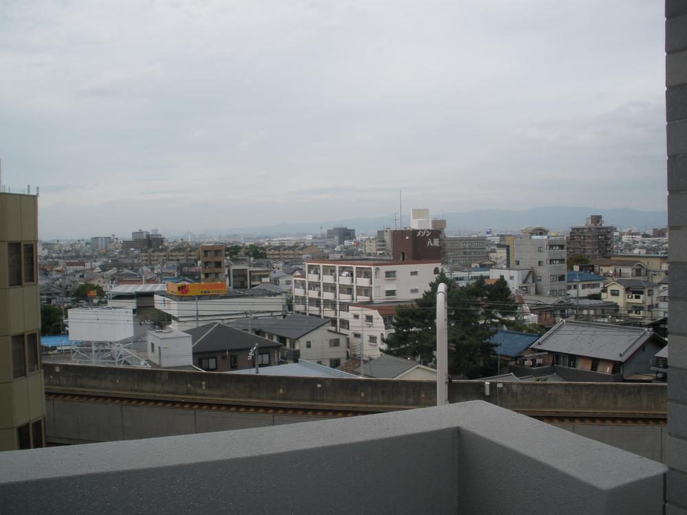 View photos from the dwelling unit. View from the site (October 2013) Shooting