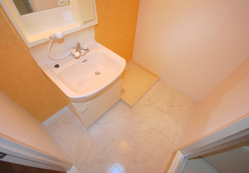 Washroom. Washroom
