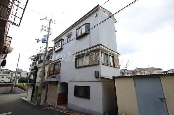 Local appearance photo. Yang per Since the property south is missing, Ventilation is good!