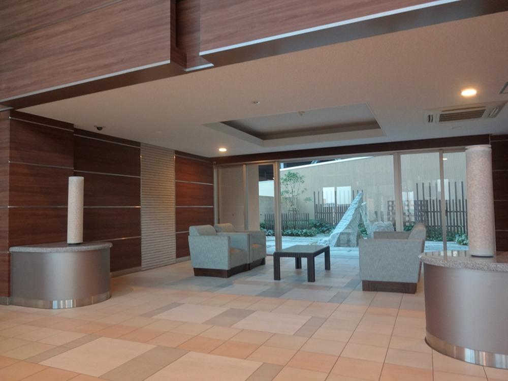 lobby. Lobby (12 May 2013) Shooting