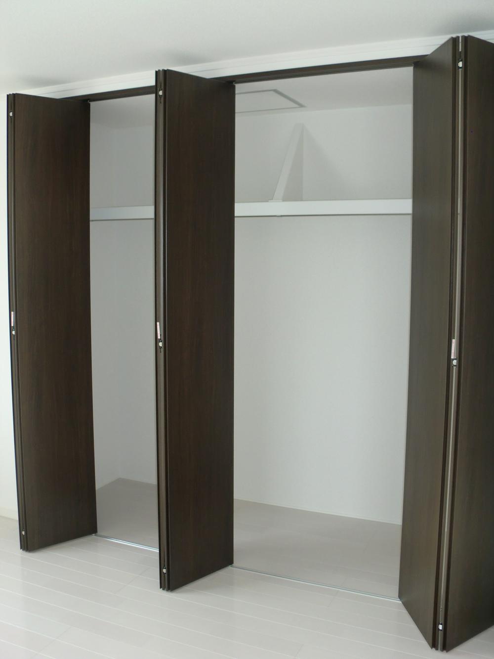 Other introspection. Same specifications Photos