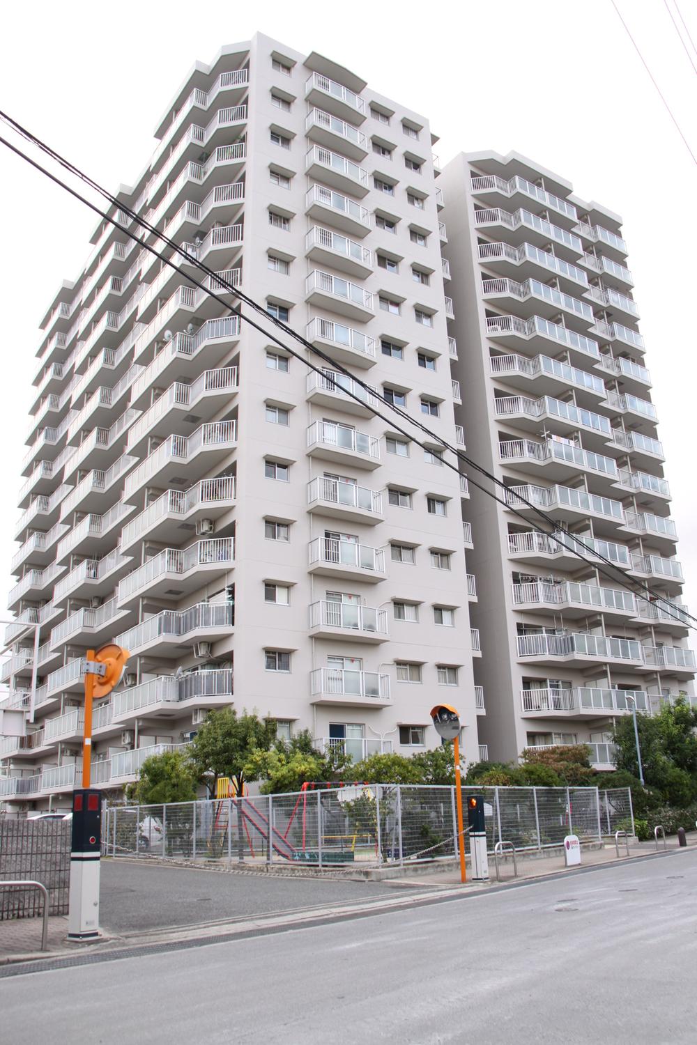 Local appearance photo