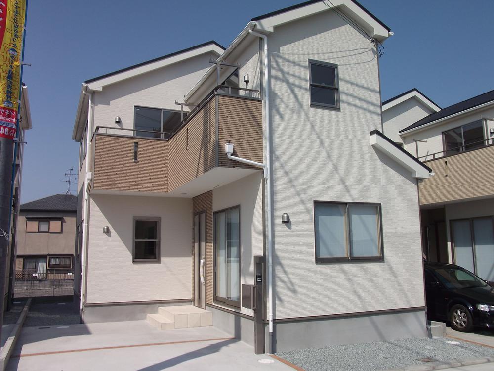 Same specifications photos (appearance). Same specifications