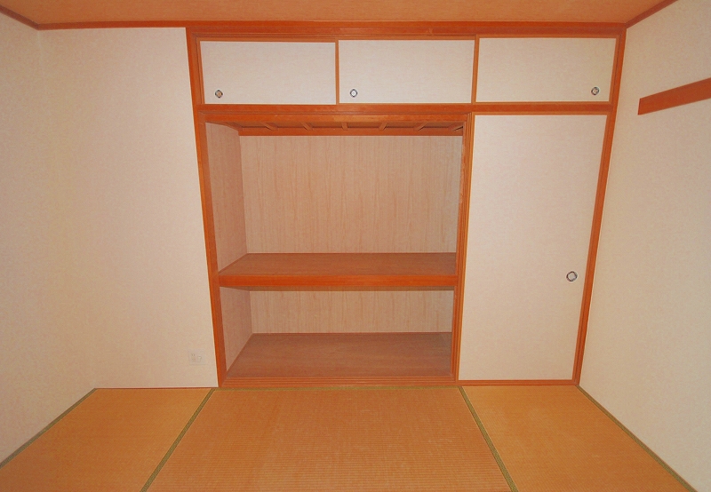 Receipt. Japanese-style room ・ closet