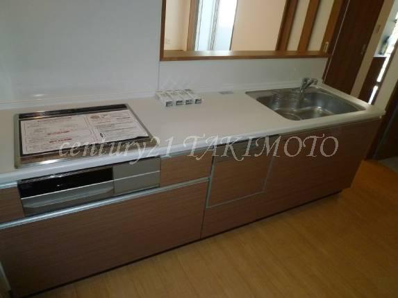 Kitchen. Dishwasher with z Nzou marble system Kitchen