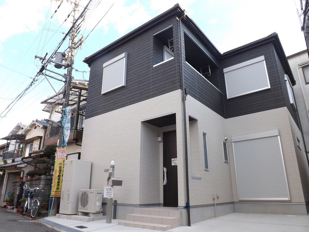 Local appearance photo