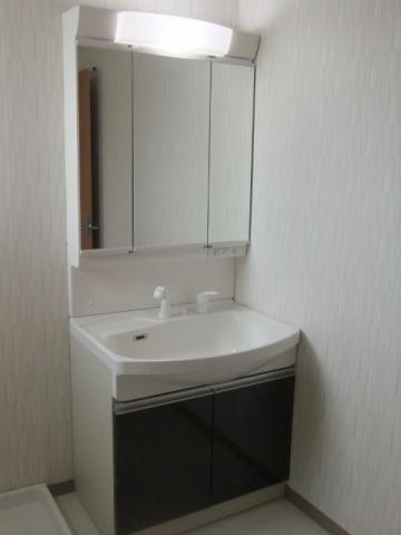 Same specifications photos (Other introspection). Same type other properties Wash