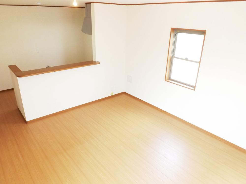 Same specifications photos (living). Same specifications photos (living) Unnecessary and easy care wax!