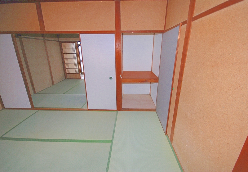 Receipt. Japanese-style room ・ closet