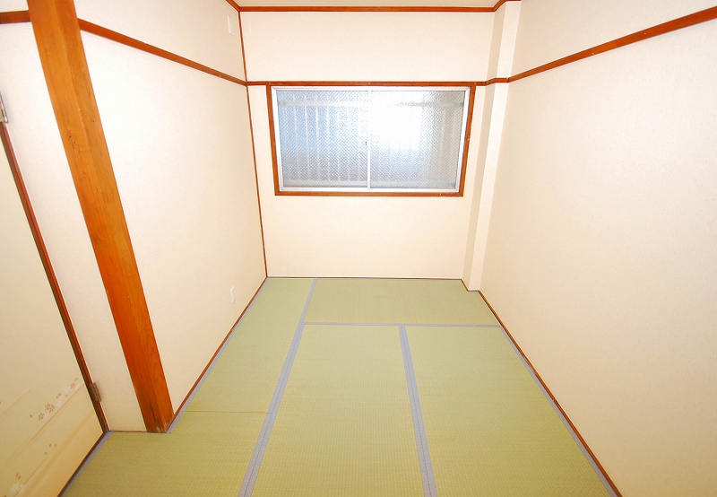 Other room space. Japanese style room