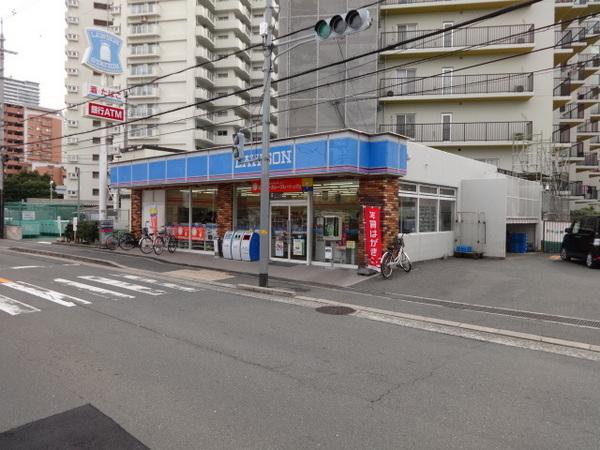 Convenience store. 337m until Lawson Matsuya shop