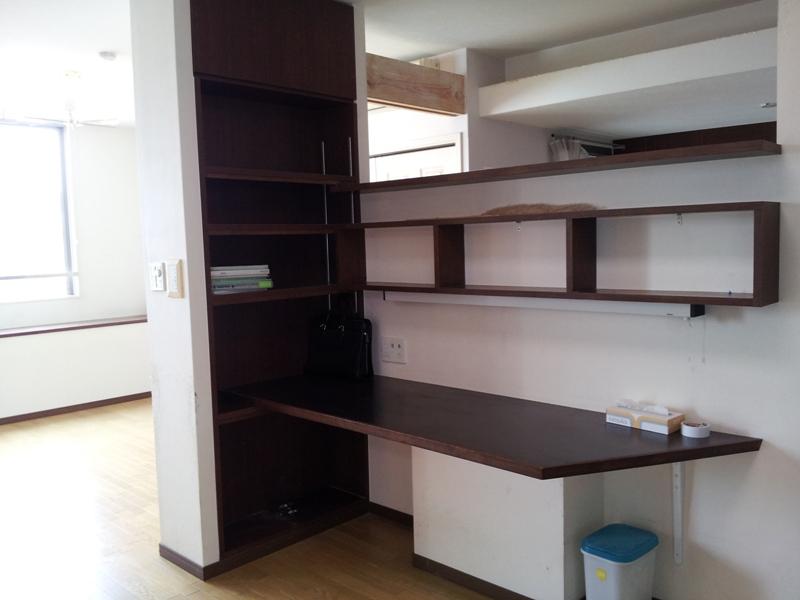 Non-living room. Local (January 2012) shooting