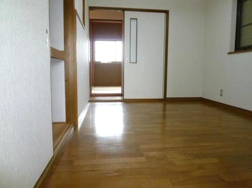 Non-living room. ◆ ◆ Western-style 6 Pledge There are two to 3F ◆ ◆