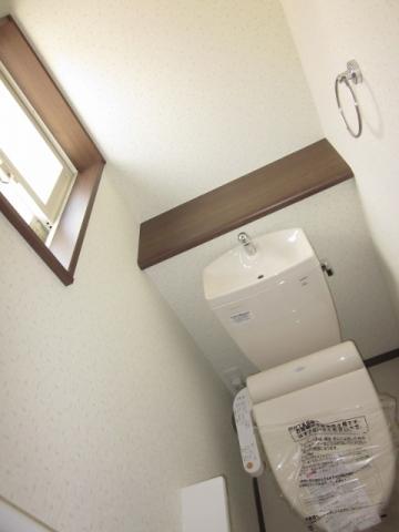 Same specifications photos (Other introspection). Same type other properties toilet