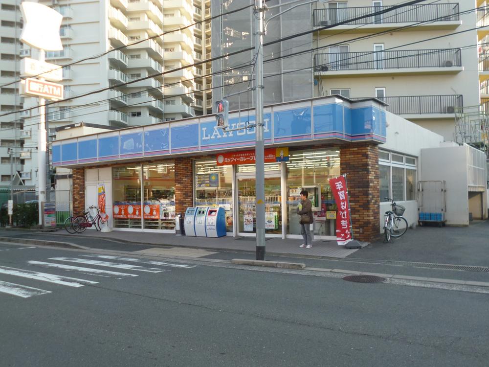 Convenience store. 266m until Lawson Matsuya shop