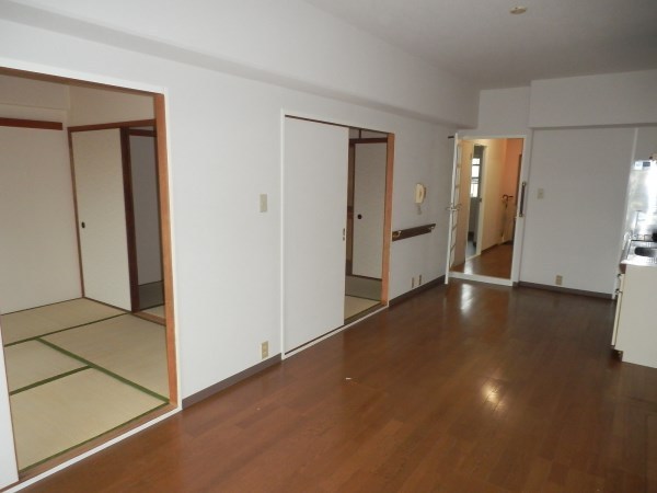 Living and room