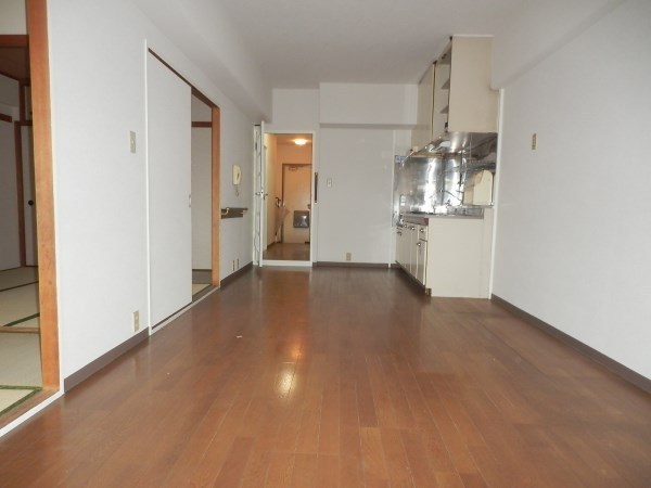 Living and room