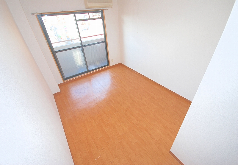 Living and room. Western style room