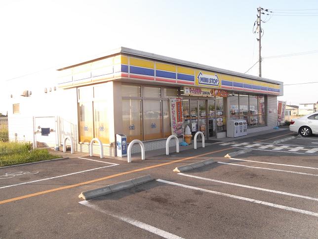 Convenience store. MINISTOP 500m to Osaka Sayama Higashino store (convenience store)