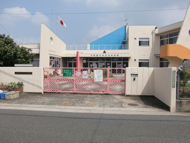 kindergarten ・ Nursery. 413m until Osakasayama Tatsuhigashi kindergarten