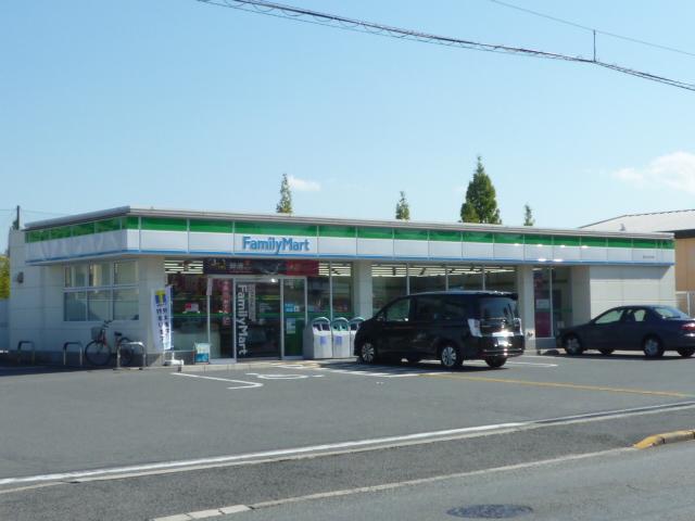 Convenience store. FamilyMart Higashikuminoki store up (convenience store) 290m