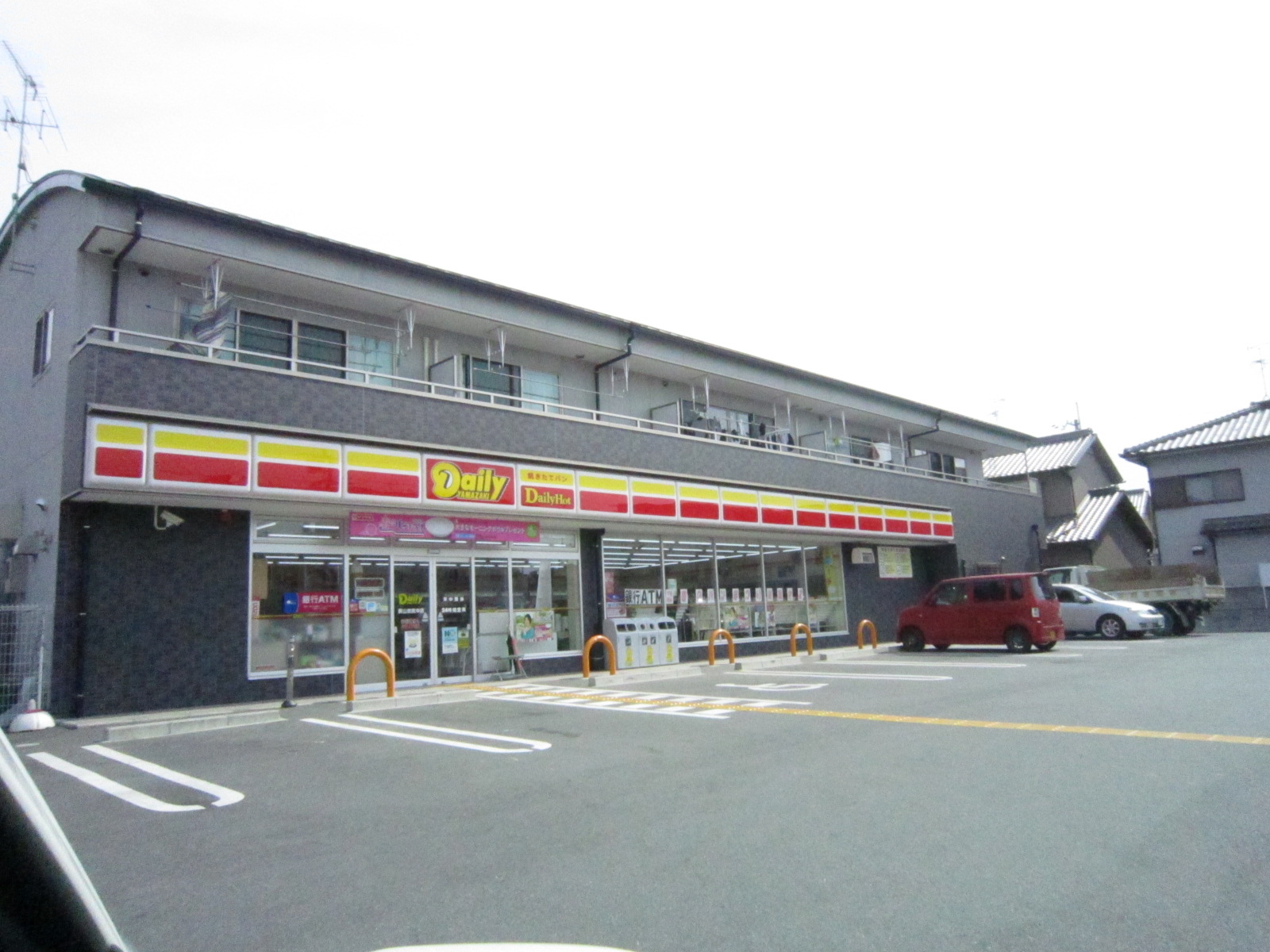 Convenience store. Daily Yamazaki Sayama Ikejirinaka store up (convenience store) 281m