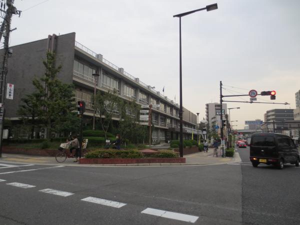 Government office. 200m ward office until the ward office