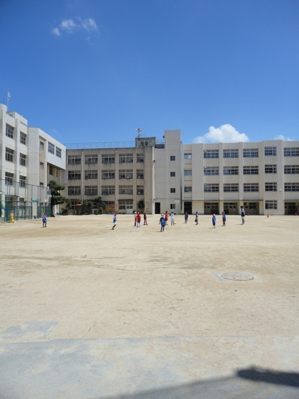 Primary school. 961m to Osaka Municipal Tokiwa Elementary School (elementary school)