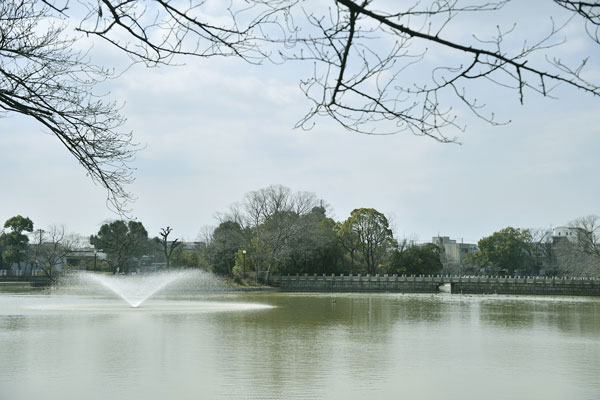 Surrounding environment. Bandai Pond Park (a 10-minute walk ・ About 740m)