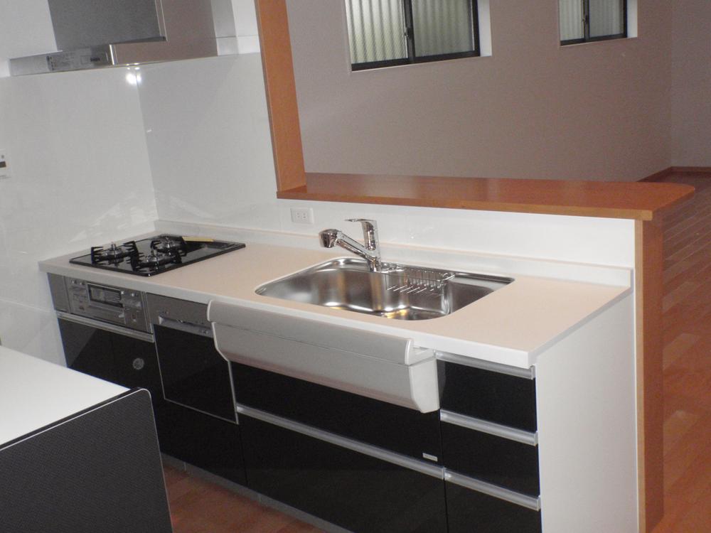 Kitchen. Construction Case