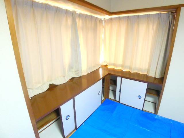 Other room space. Japanese style room