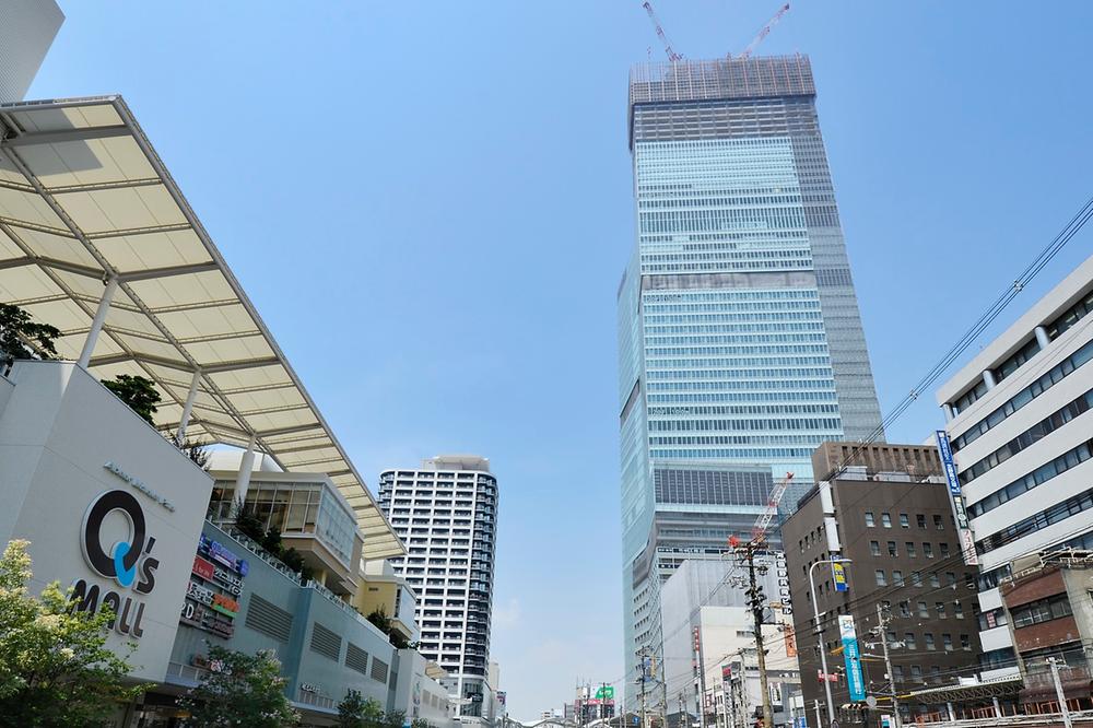 Other. Including "Abenobashi Terminal Building" of the 2014 spring scheduled for completion, Rooftops of Tennoji neighborhood proceeding is re-development, such as Kyuzu Town. (July 2012 shooting)