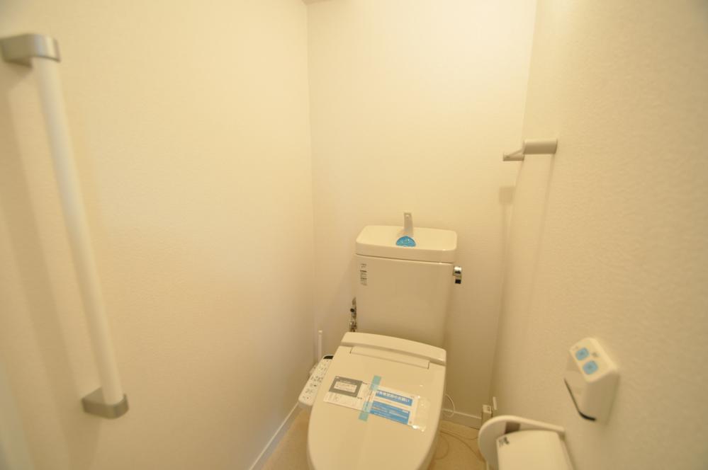 Toilet. Toilets are barrier-free