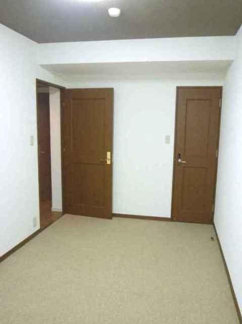 Non-living room. Western-style 7 Pledge