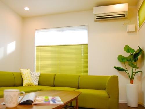 Living. Real life images and features easy because furnished condominium, Also it has a further living room air conditioning