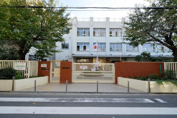 Primary school. Osaka Municipal Seimei Hill Elementary School 1200m to 1200m Osaka Municipal Seimei Hill Elementary School 1200m