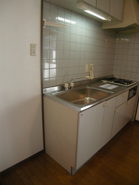 Kitchen. 402