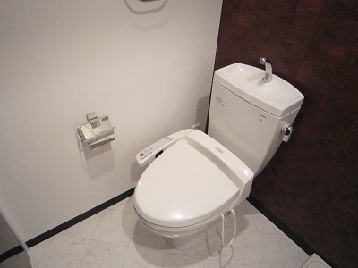 Toilet