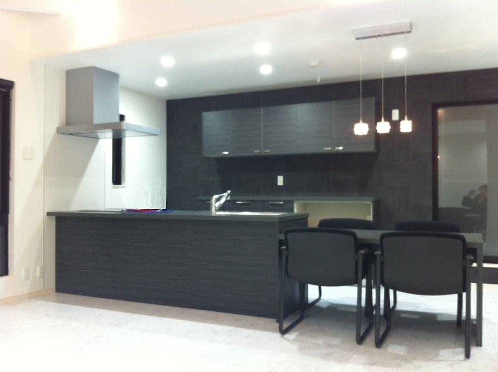 Same specifications photo (kitchen). With dining table ・ Well-known manufacturers in the kitchen ・ Kitchen House