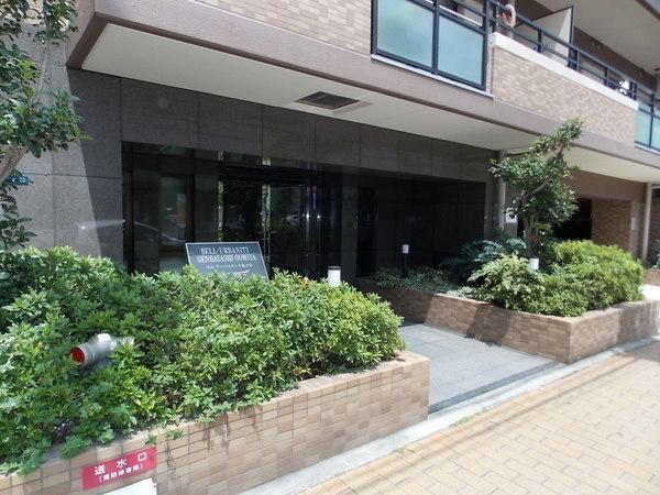 Other local. It is shopping convenient convenient living environment