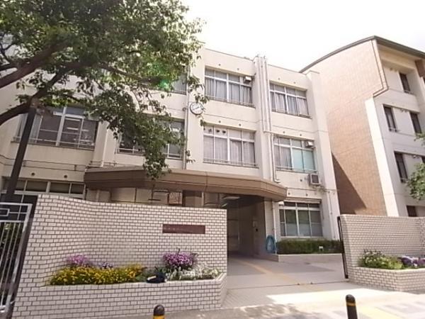 Junior high school. AsahiYo until junior high school 1179m