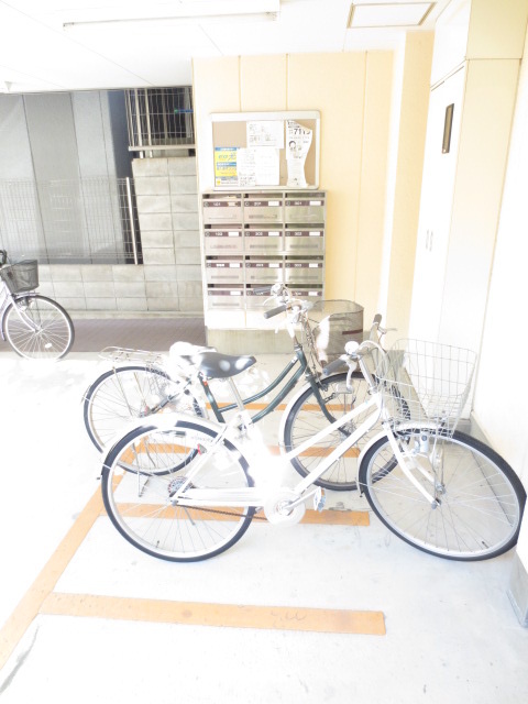 Parking lot. Bike bicycle Allowed! ! 1,000 yen per month! ! 