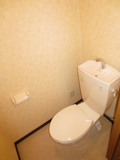 Toilet. bus ・ Restroom! ! 