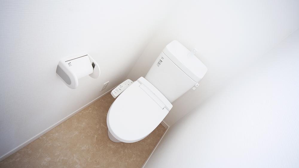 Toilet. It is clean of easy to state-of-the-art bidet with toilet!