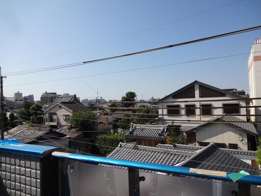 View photos from the dwelling unit