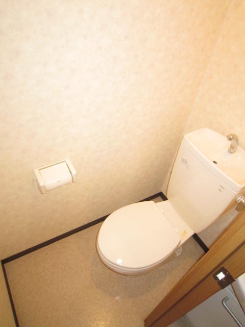 Toilet. bus ・ Restroom! ! 