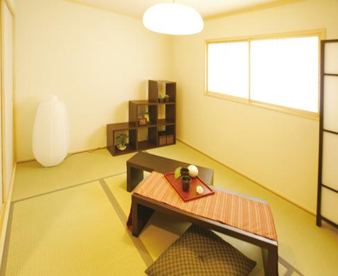 Same specifications photos (Other introspection). The I tried to close a little Western-style Japanese-style room.