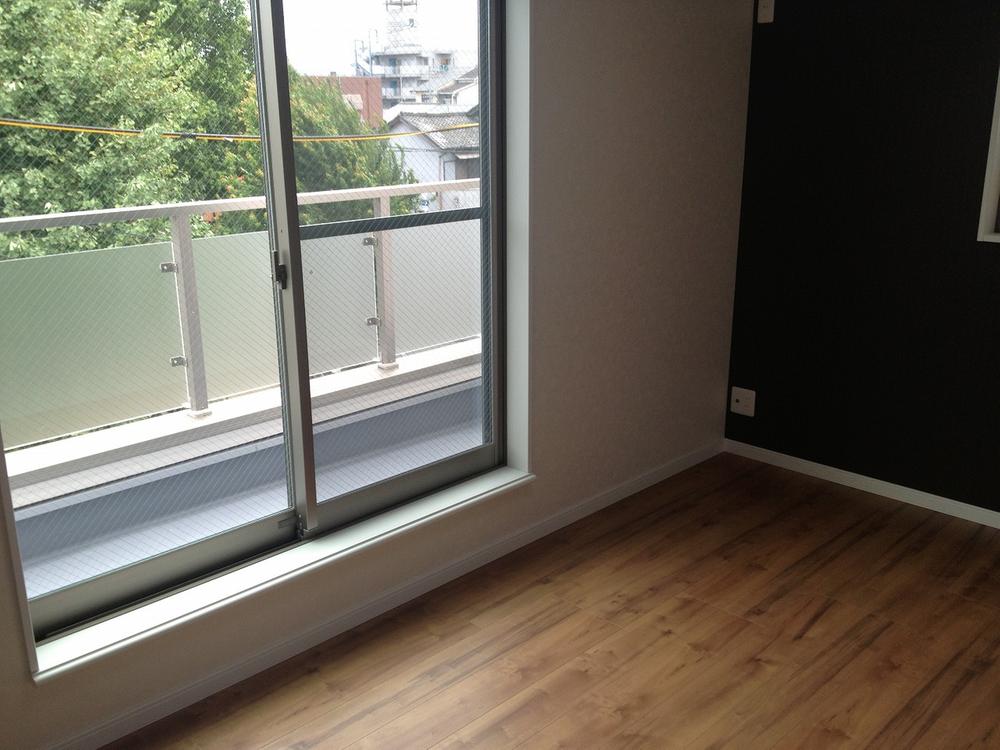 Non-living room. Light from the balcony